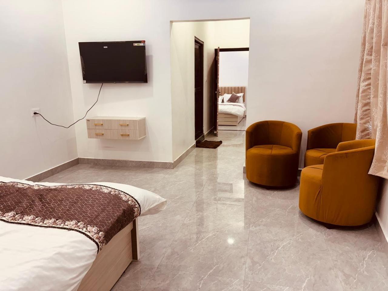 Hotel Shri Ram Darbar Ayodhya Exteriér fotografie