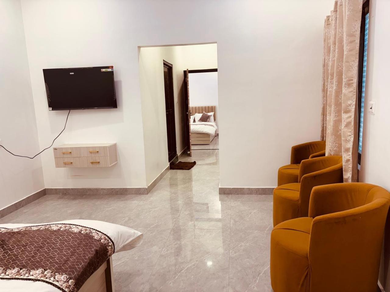Hotel Shri Ram Darbar Ayodhya Exteriér fotografie