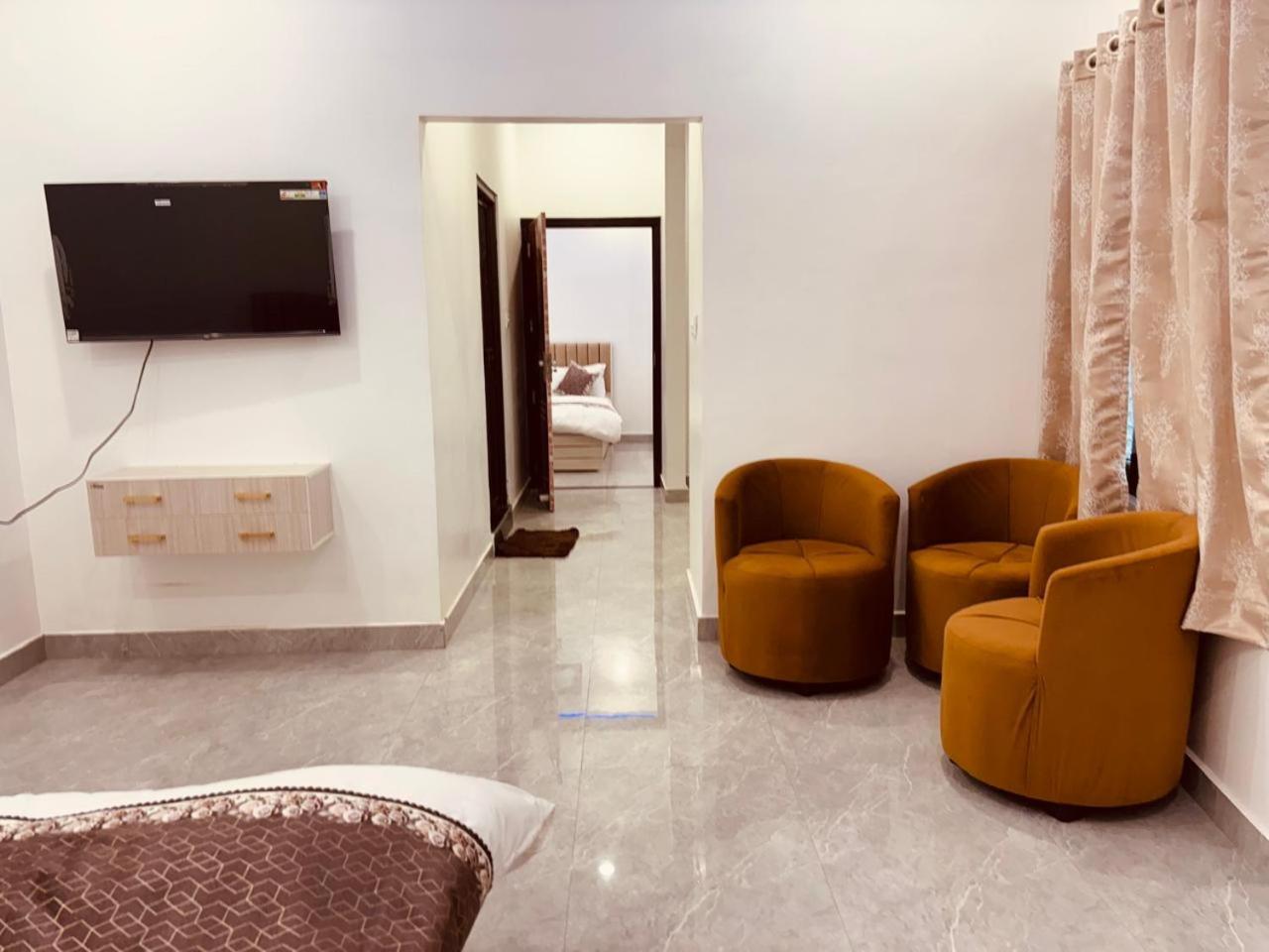 Hotel Shri Ram Darbar Ayodhya Exteriér fotografie