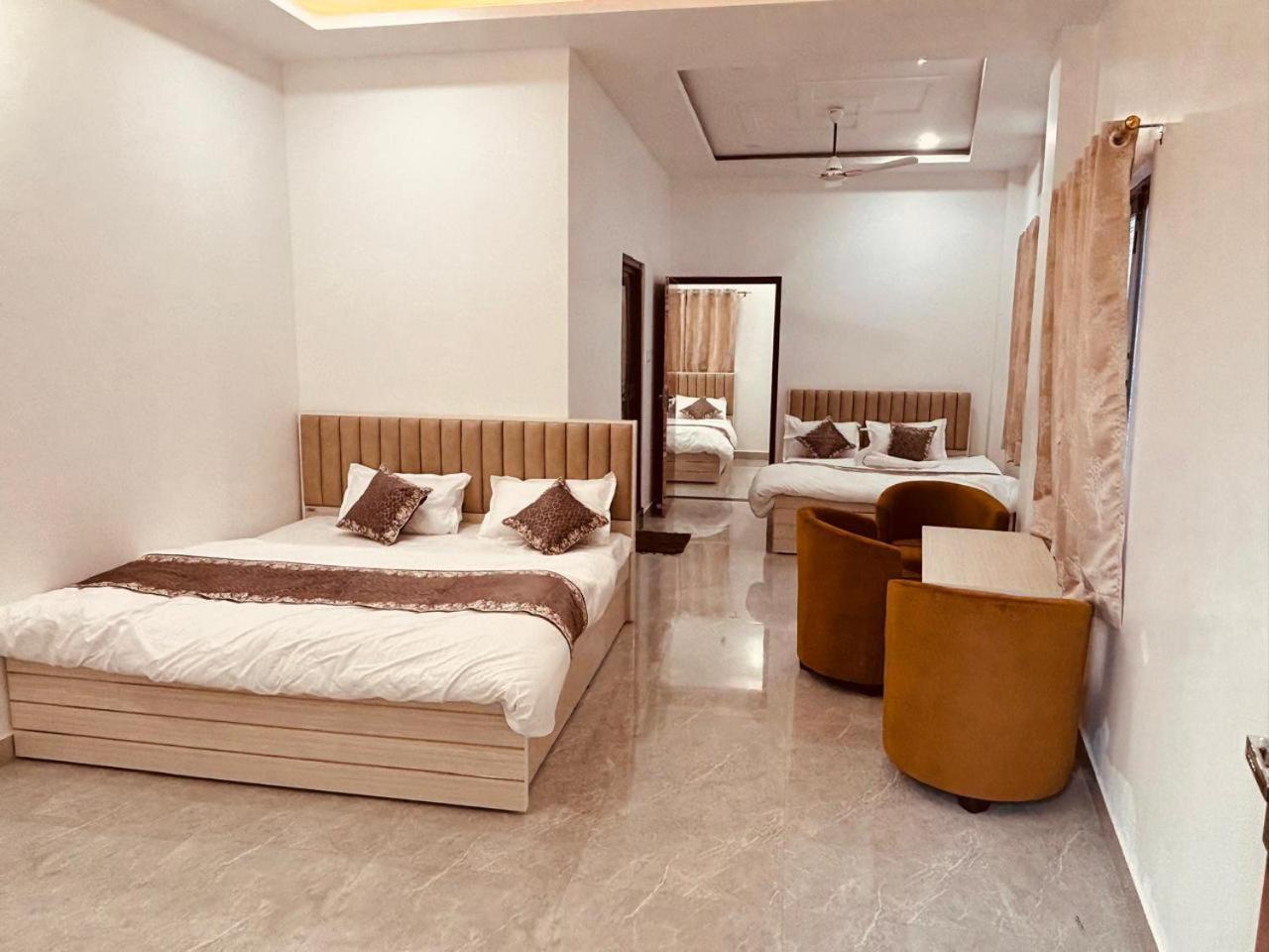 Hotel Shri Ram Darbar Ayodhya Exteriér fotografie